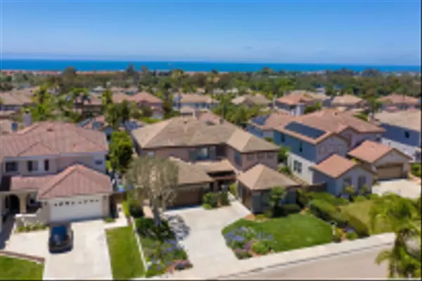 Carlsbad, CA 92011,6581 Bluebonnet Dr