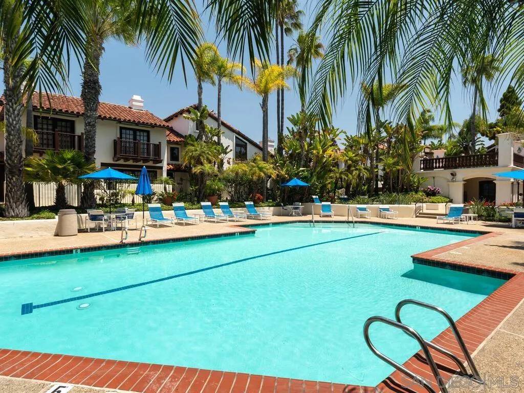8680-1 Villa La Jolla, La Jolla, CA 92037