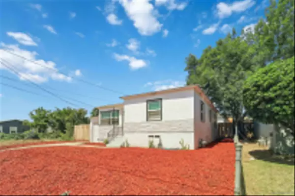 4712 Harbinson Ave., La Mesa, CA 91942