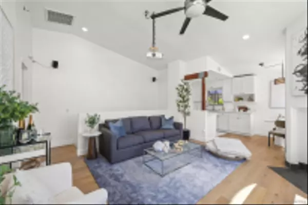 San Diego, CA 92104,3770 Pershing Ave #1