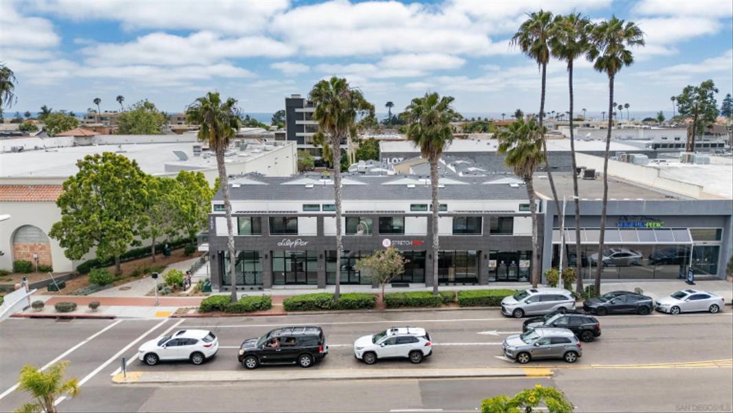7606 Girard Avenue, La Jolla, CA 92037