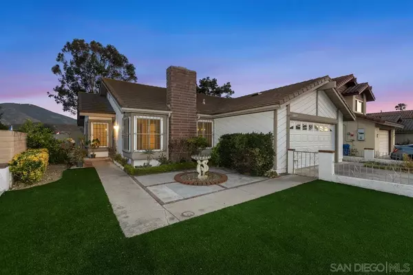 10497 Moorpark St, Spring Valley, CA 91978