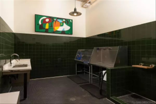 San Diego, CA 92101,1011 Union Street #3508