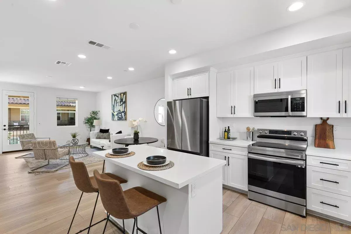 Lemon Grove, CA 91945,3507 Sequoia St