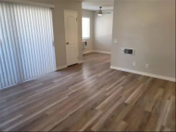 Spring Valley, CA 91977,3557 Kenora Dr #22