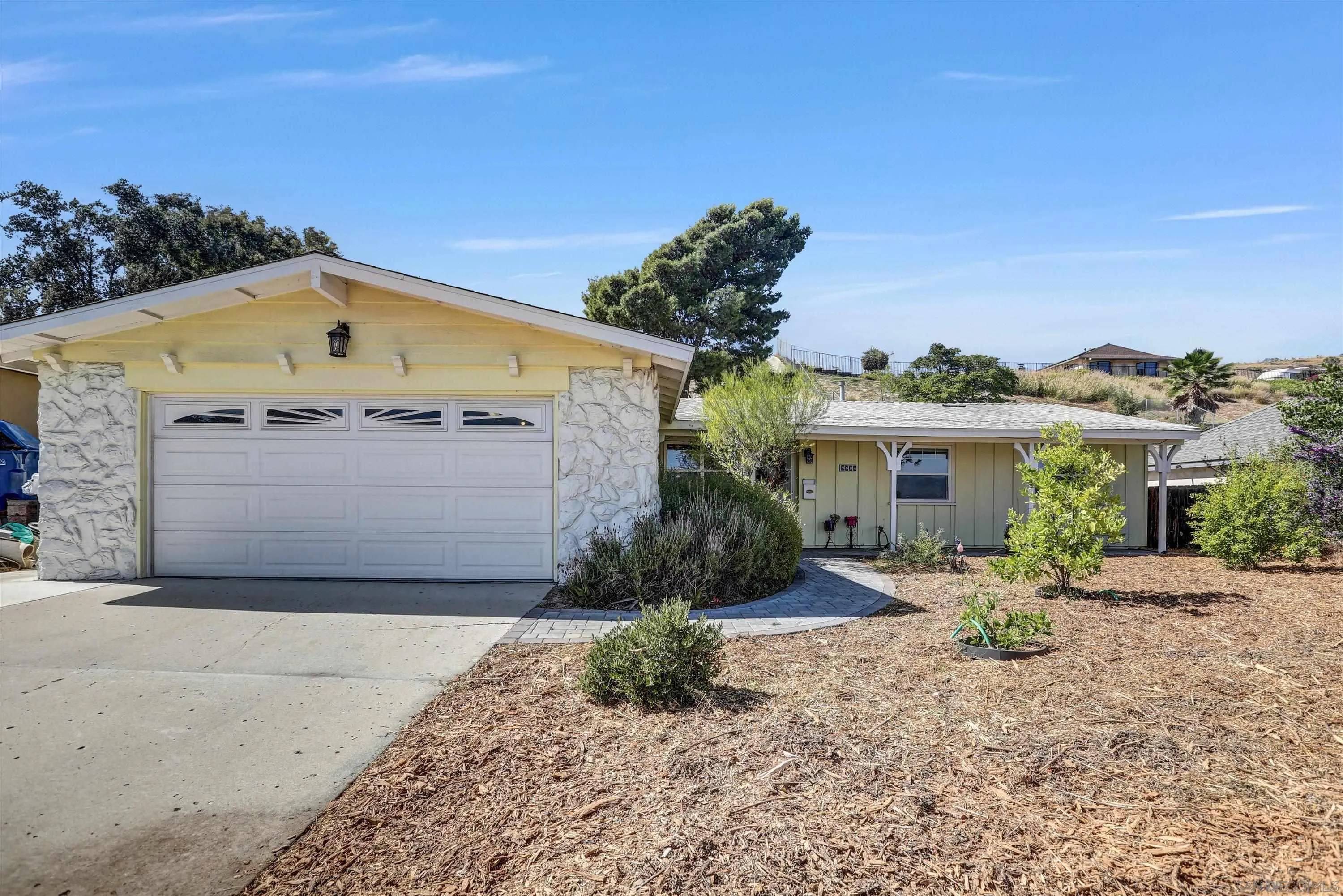 Santee, CA 92071,9684 LUTHERAN WAY