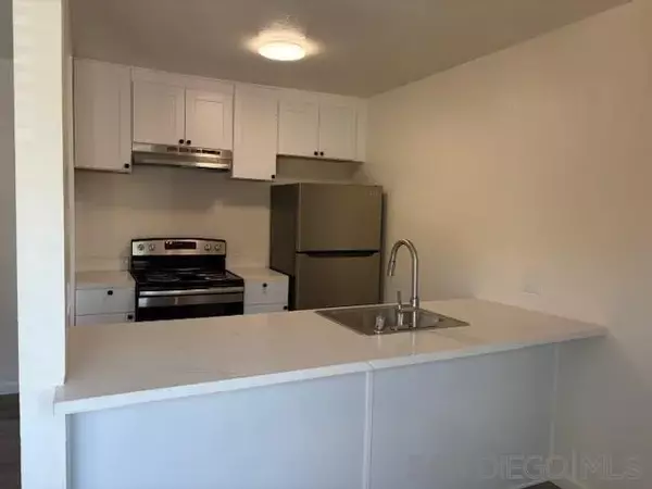 6902 Mission Gorge #9, San Diego, CA 92120