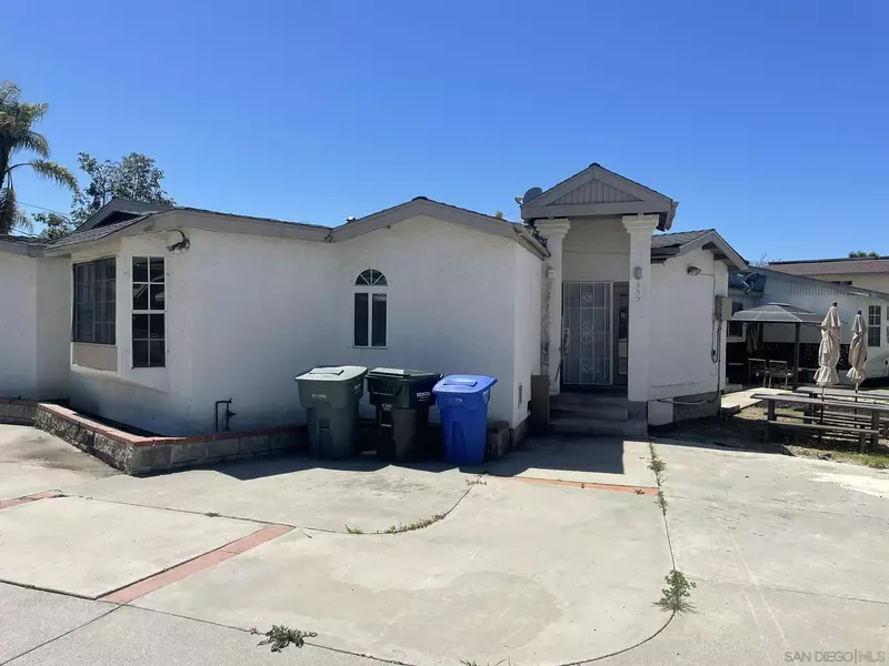 732 W California Ave., Vista, CA 92083