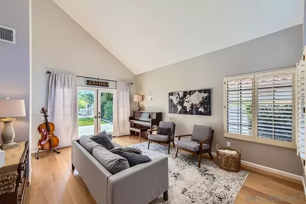 San Diego, CA 92128,16528 Calle Pulido