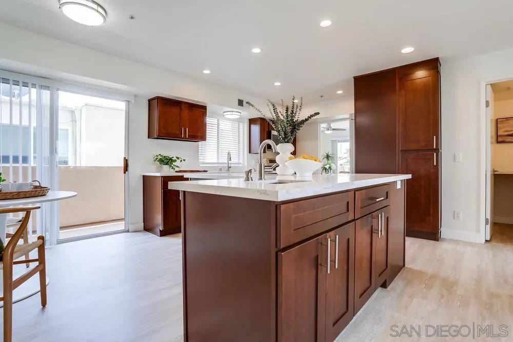 San Diego, CA 92109,1703 La Playa Ave #B