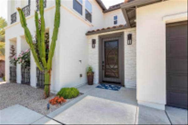 Carlsbad, CA 92009,7151 Sitio Caliente