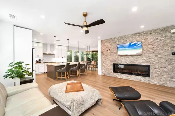 San Diego, CA 92127,7972 Lusardi Creek Ln