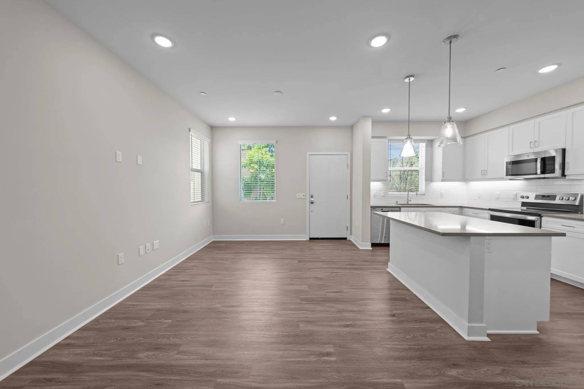 San Marcos, CA 92069,139 Avenida Chapala #106