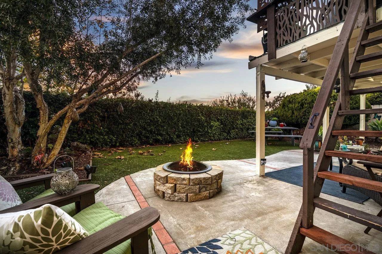 San Diego, CA 92127,17648 Azucar Way