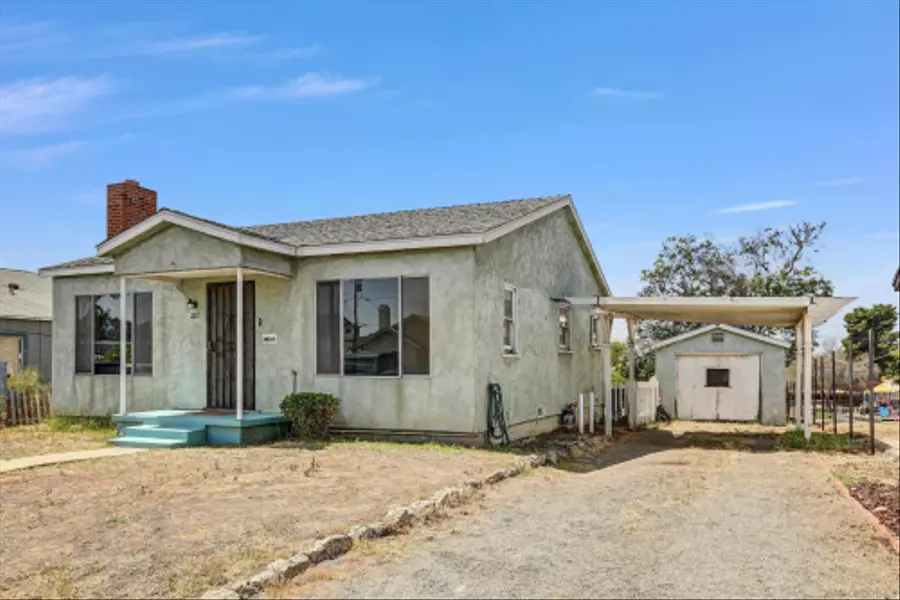 221 Alvarado, Chula Vista, CA 91910