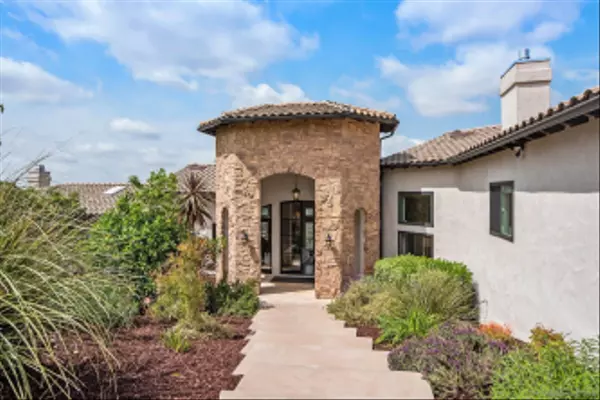 Poway, CA 92064,15484 Markar Rd