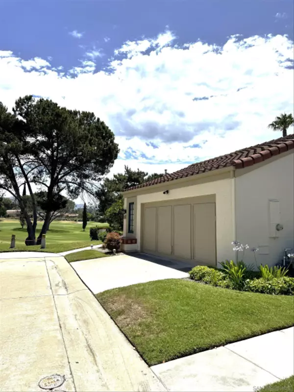 San Diego, CA 92128,13045 Caminito Bracho