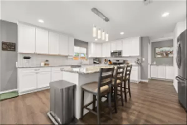 13011 Laurel St, Lakeside, CA 92040