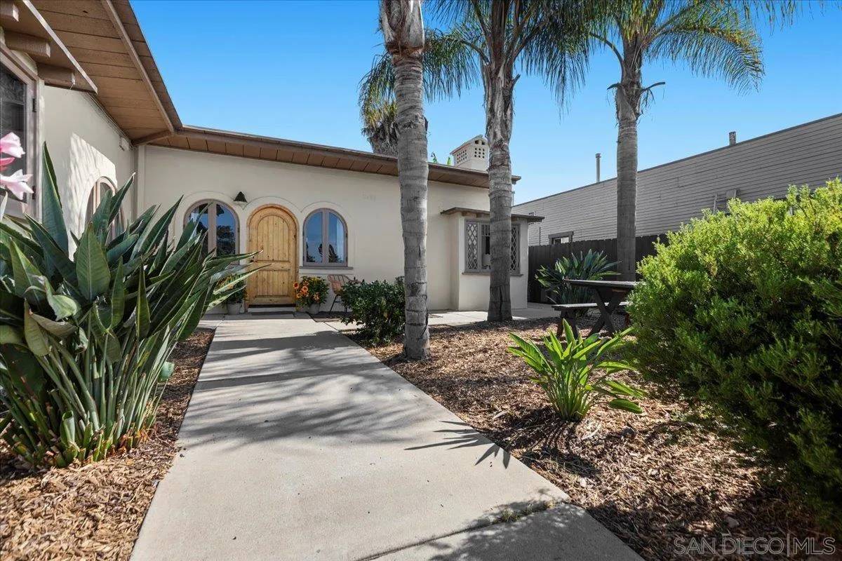 San Diego, CA 92102,2486-2488 L Street