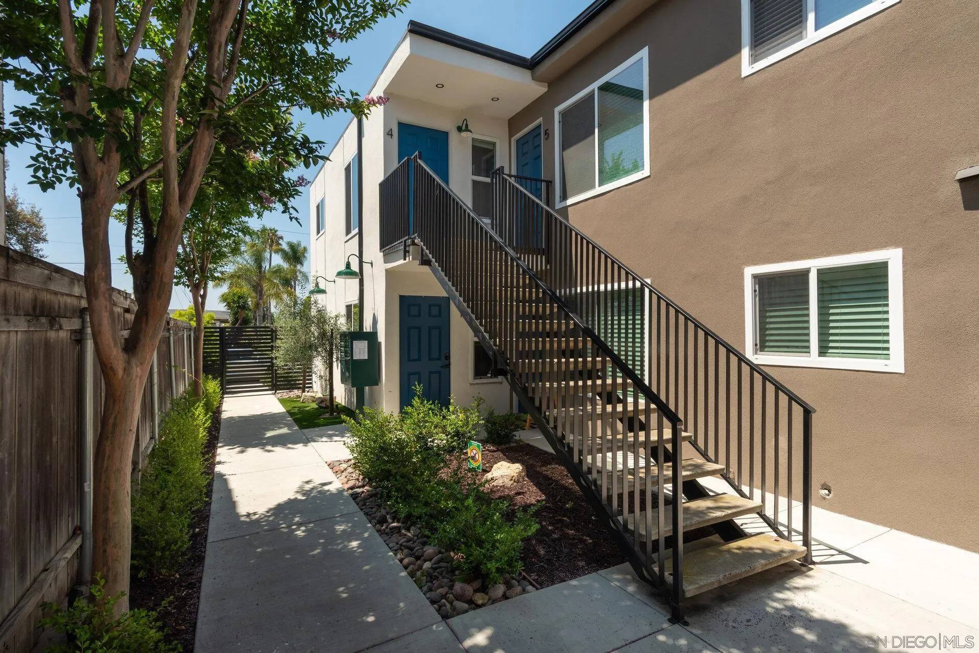 San Diego, CA 92116,3204 Collier Ave. Unit 4