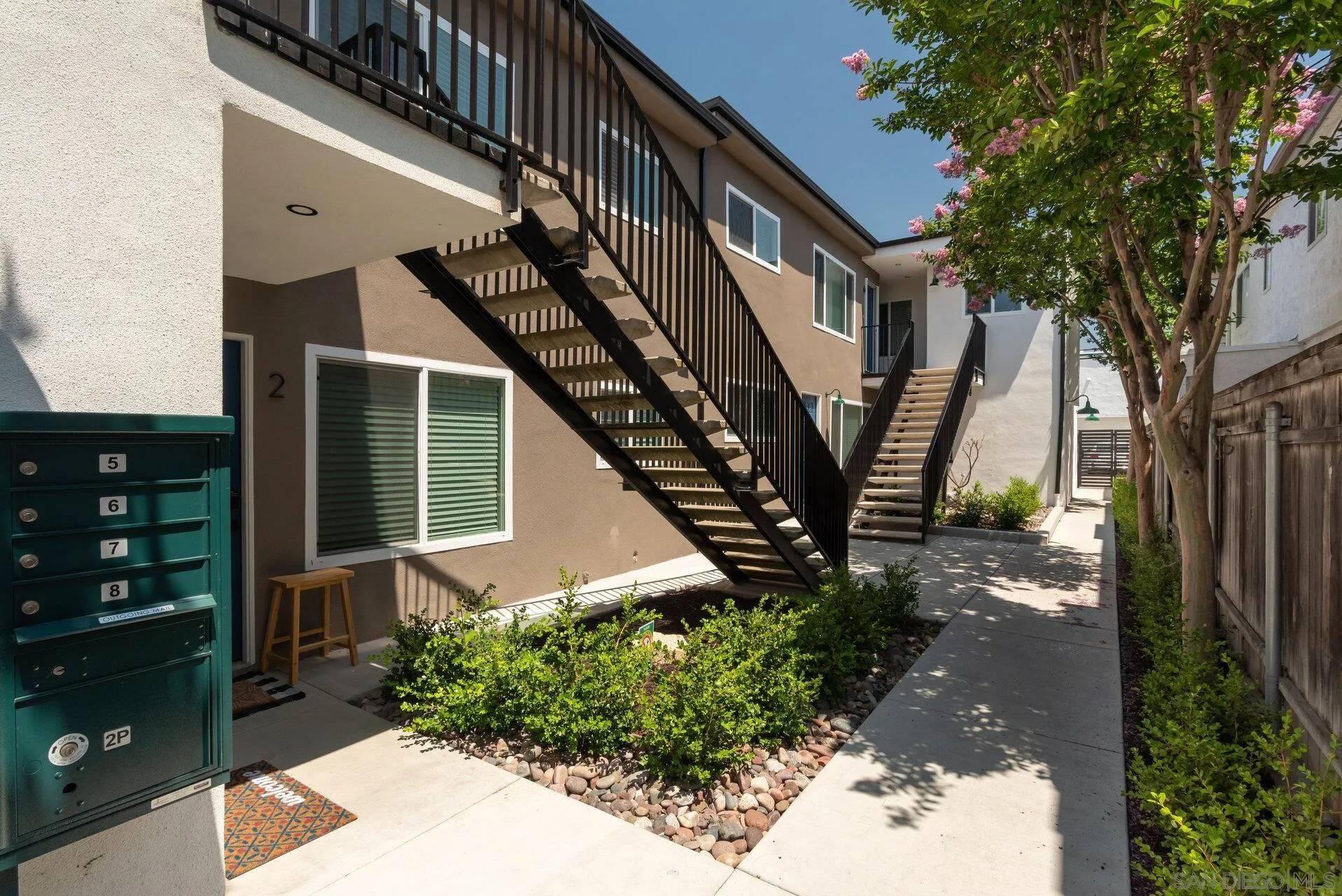 San Diego, CA 92116,3204 Collier Ave. Unit 4