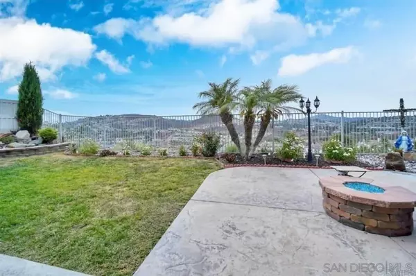 Spring Valley, CA 91978,10394 Valley Waters Dr