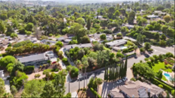 Poway, CA 92064,12830 Avenida La Valencia