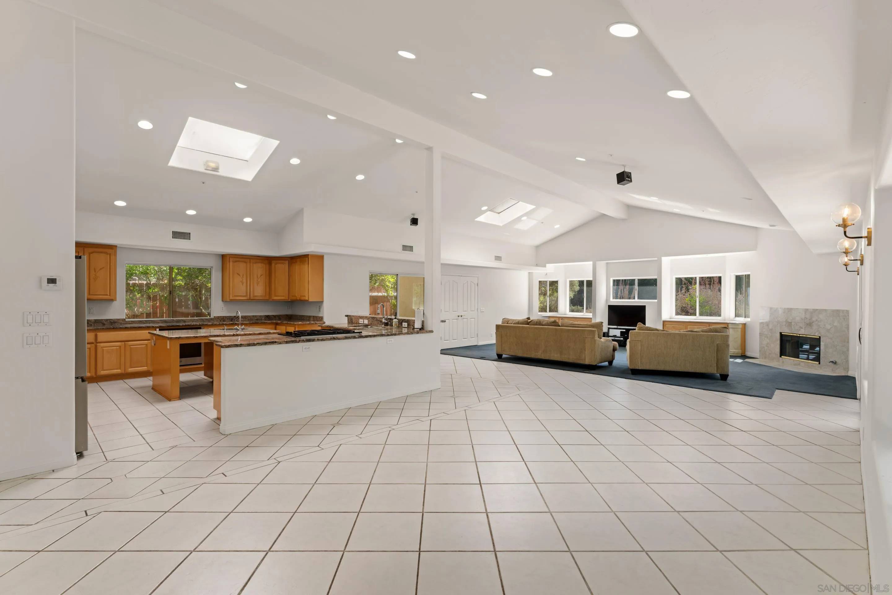 Poway, CA 92064,16611 Orchard Bend Rd