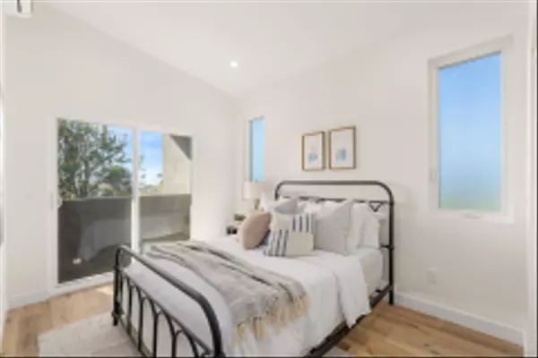 San Diego, CA 92115,6283 Lorca Drive