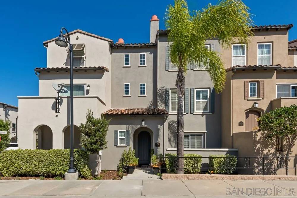 10556 Debreceni Way #11, San Diego, CA 92127