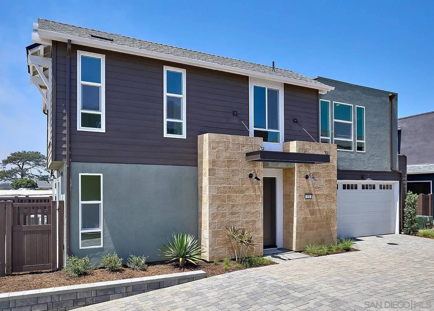 Encinitas, CA 92024,571 N Vulcan Ave