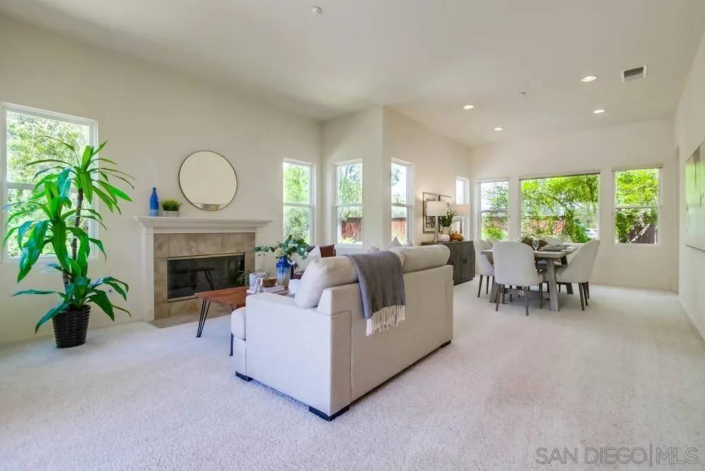 El Cajon, CA 92019,1752 Russet Leaf Court