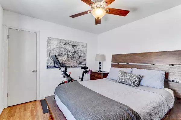San Diego, CA 92109,4036 Shasta #14