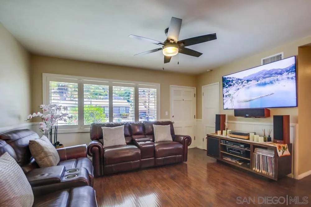 La Mesa, CA 91941,3564 Foursome Dr
