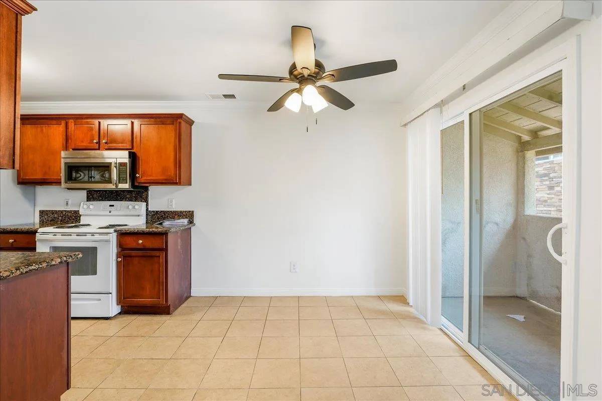 El Cajon, CA 92019,255 S 2nd St #7