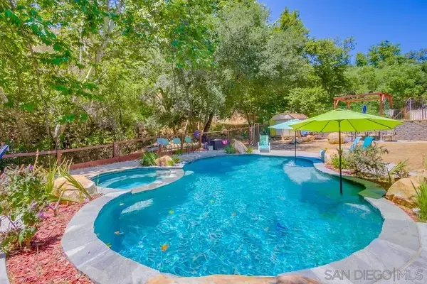El Cajon, CA 92019,210 Frances Dr