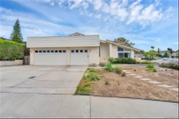 San Diego, CA 92122,6135 Syracuse Lane