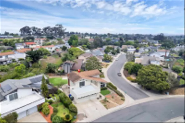 San Diego, CA 92122,6135 Syracuse Lane