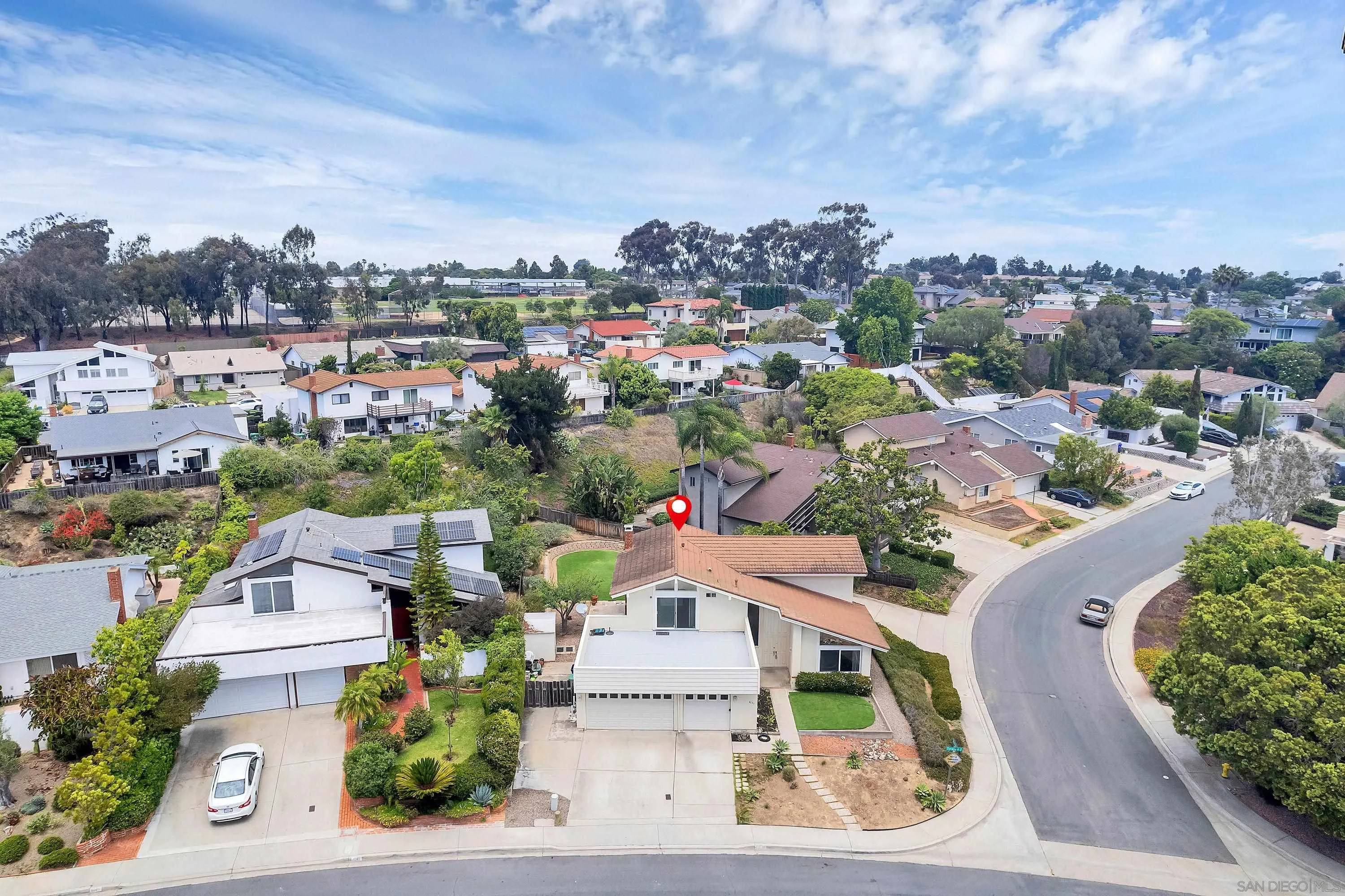 San Diego, CA 92122,6135 Syracuse Lane