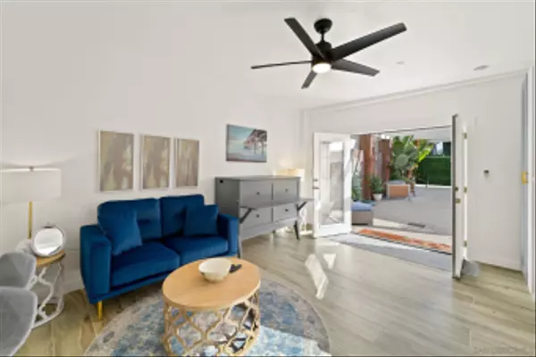 San Diego, CA 92103,110 Maple St