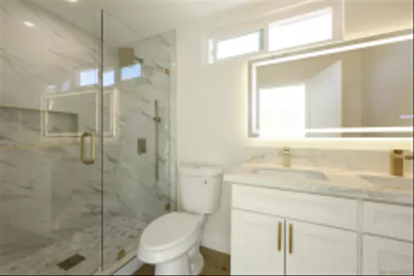 San Diego, CA 92126,8686 Perseus Rd