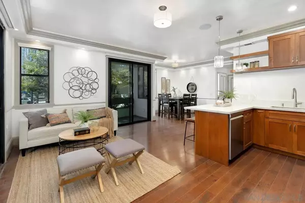 San Diego, CA 92101,701 Kettner #1