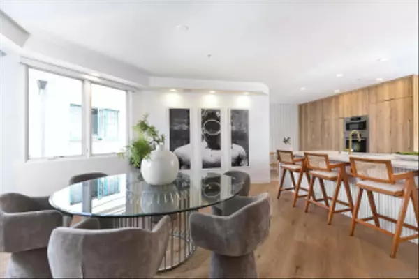 La Jolla, CA 92037,302 Prospect St #6