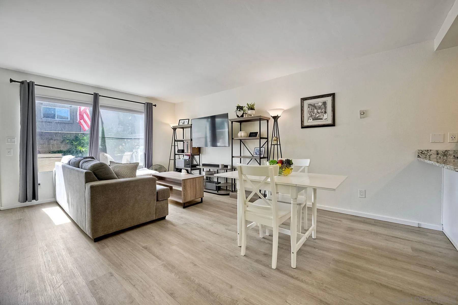 La Mesa, CA 91942,7178 Melody Ln