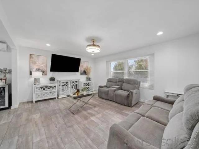 Spring Valley, CA 91977,8764 Orville Street