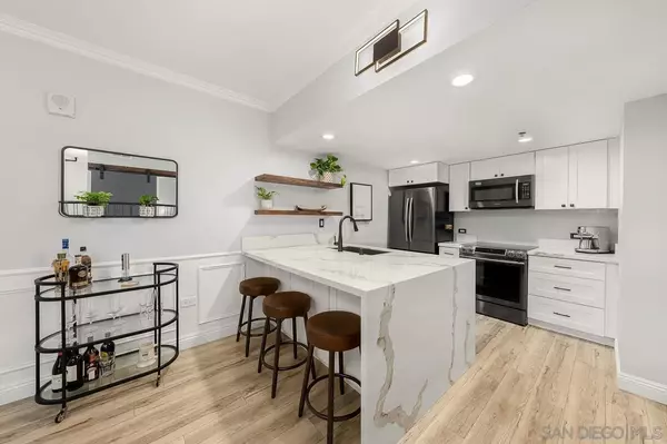 425 W Beech St #337, San Diego, CA 92101