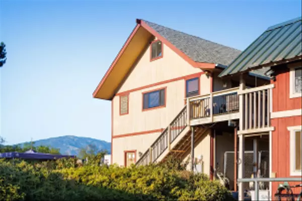 Valley Center, CA 92082,31141 Saddleback Rd