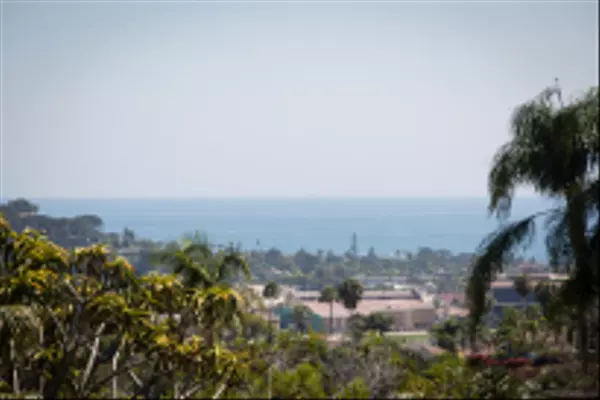 1047 Highland Dr, Del Mar, CA 92014