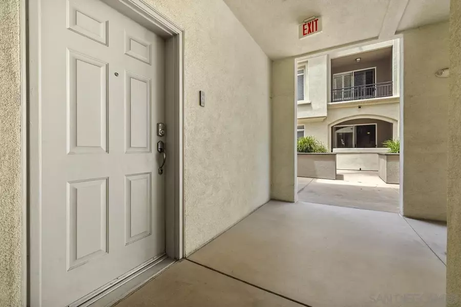 9253 Regents Rd #A111, La Jolla, CA 92037
