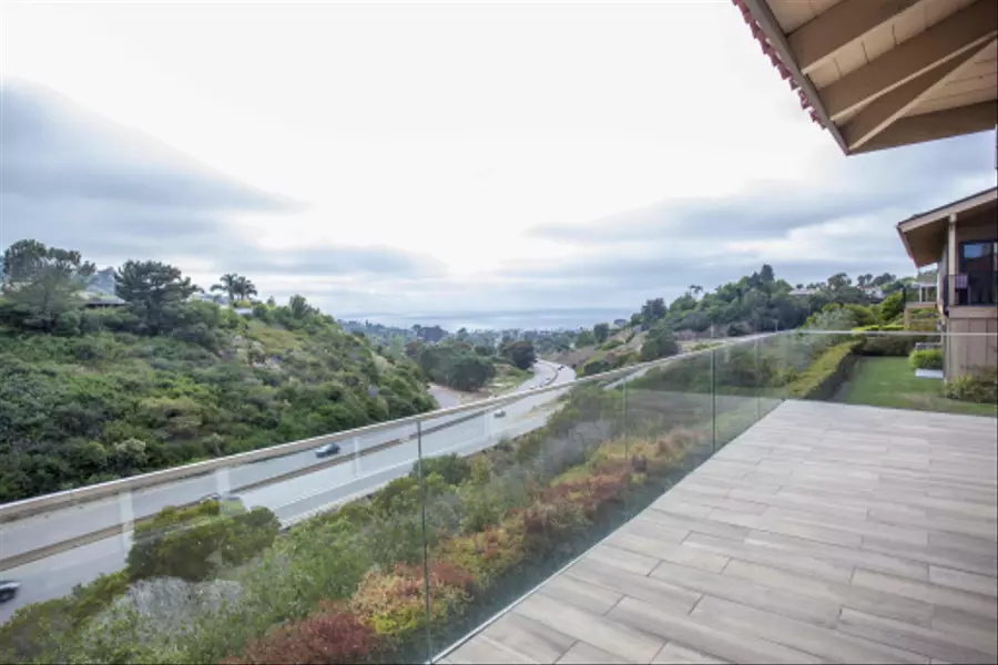 7648 Caminito Coromandel, La Jolla, CA 92037